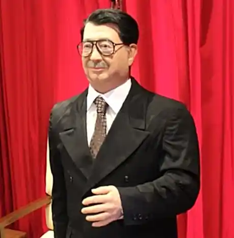 Turgut Özal Balmumu